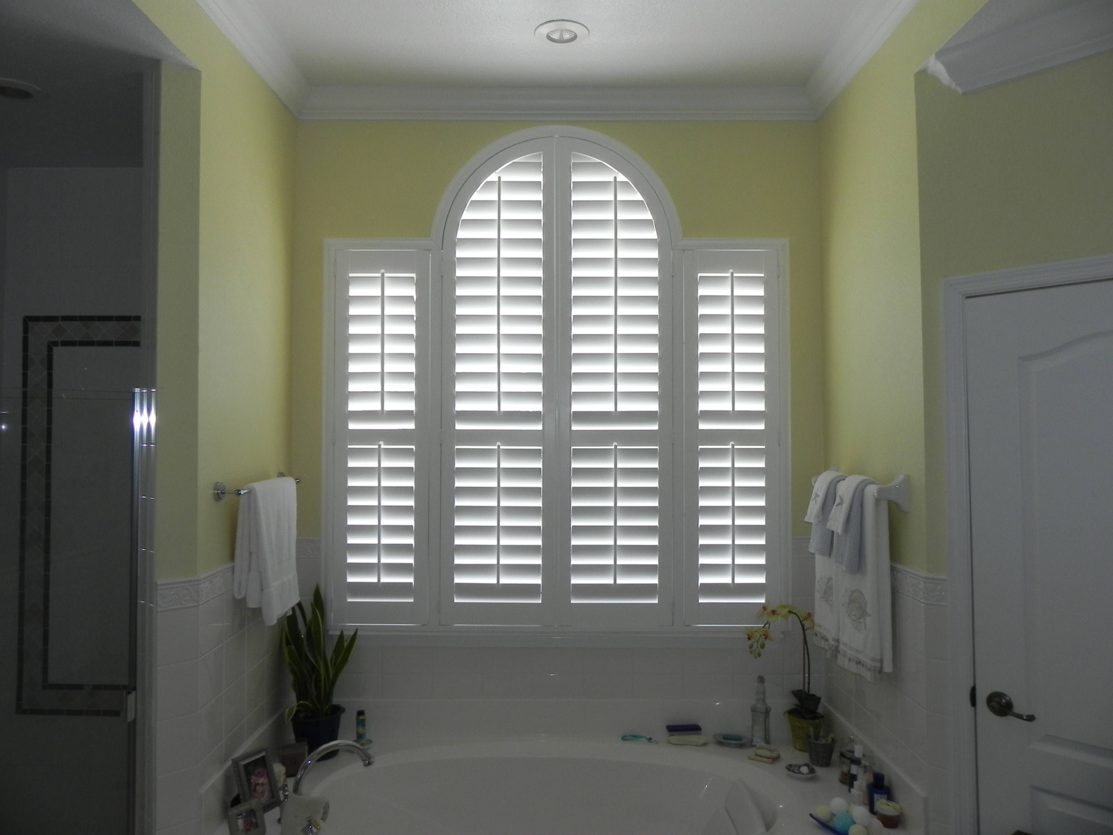 Are Wood Shutters Suitable For, Are Shutters Suitable For Bathrooms